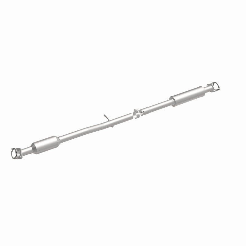 MagnaFlow Direct Fit Catalytic Converter OEM 14-15 Hyundai Tucson 2.0L Underbody