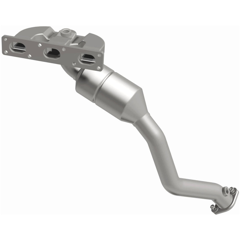 MagnaFlow Direct Fit Catalytic Converter BMW 5 01-03 front