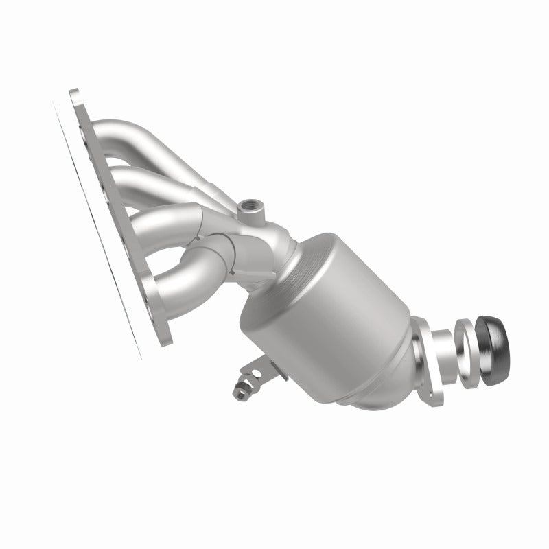 MagnaFlow 13-17 Nissan Sentra 1.8L Direct-Fit Catalytic Converter