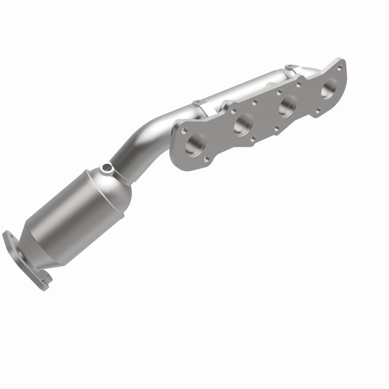 MagnaFlow Direct Fit Catalytic Converter 12-16 Hyundai Equus V8 5.0L Manifold
