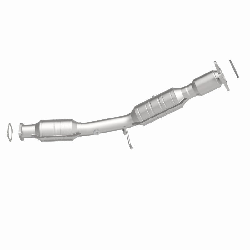 MagnaFlow Direct Fit Catalytic Converter 05-09 Volvo V50 2.4L