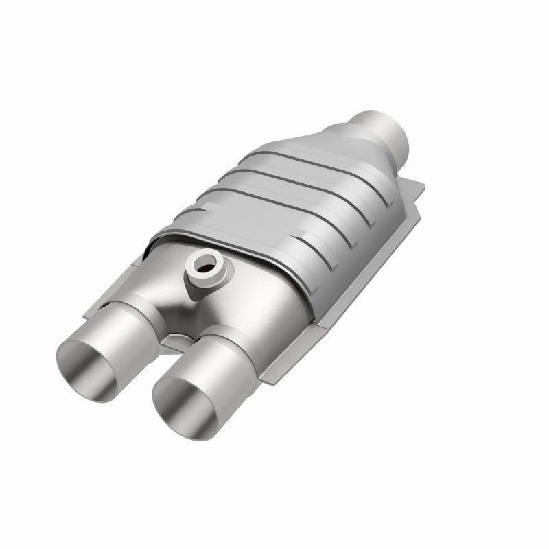 MagnaFlow 2.5in./2in. S/D CAOBDII Universal Converter