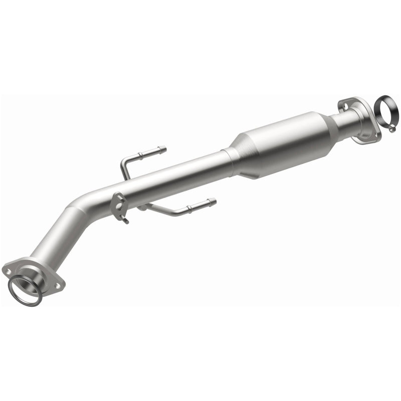 MagnaFlow Direct Fit Catalytic Converter 01-03 Toyota Sienna 3.0L