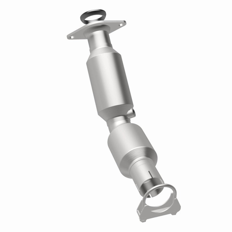MagnaFlow Direct Fit Catalytic Converter 2010-2015 Prius L4 1.8 OEM Underbody