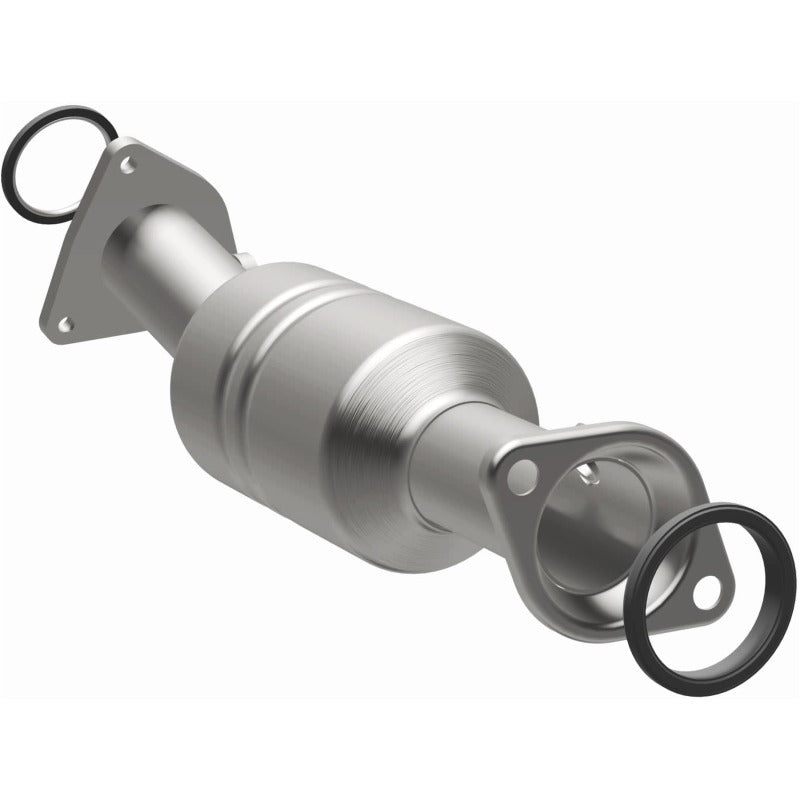 MagnaFlow Direct Fit Catalytic Converter 2010-2012 CX-7 2.5 L Underbody
