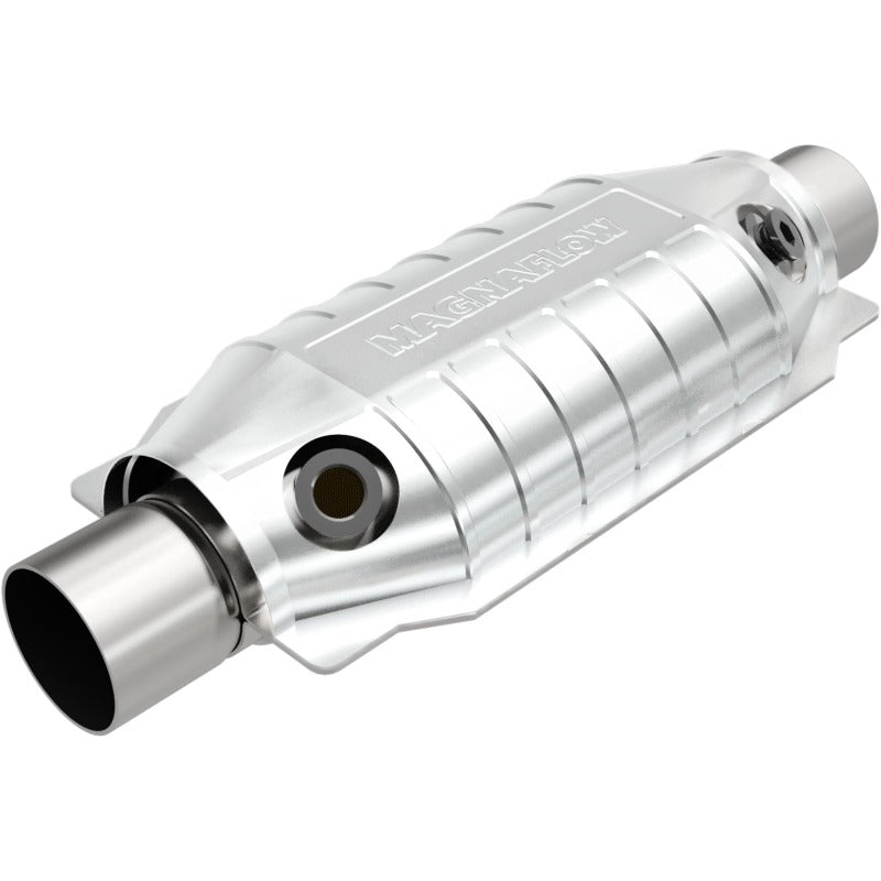 MagnaFlow Universal Catalytic Converter 2 Dual O2 Boss