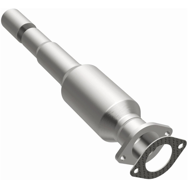 MagnaFlow Direct Fit Catalytic Converter 04-06 Mazda 3 2.0/2.3 Rear
