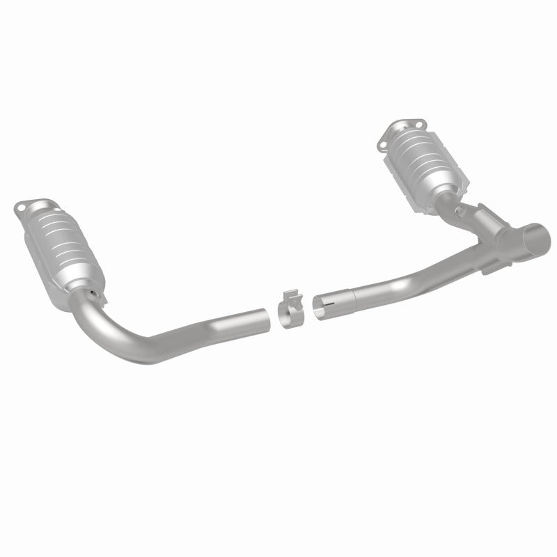 MagnaFlow Direct Fit Catalytic Converter 05-07 Dodge Durango 3.7L/4.7L