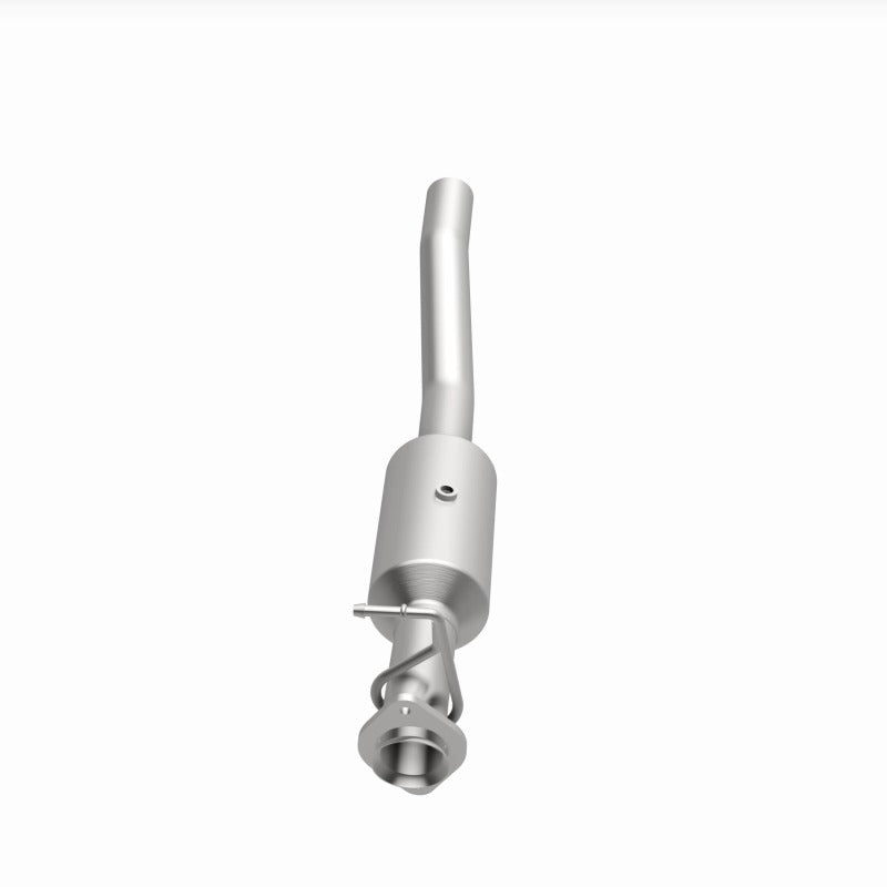 MagnaFlow 16-19 Ford F-53 V10 6.8L Underbody Direct-Fit Catalytic Converter