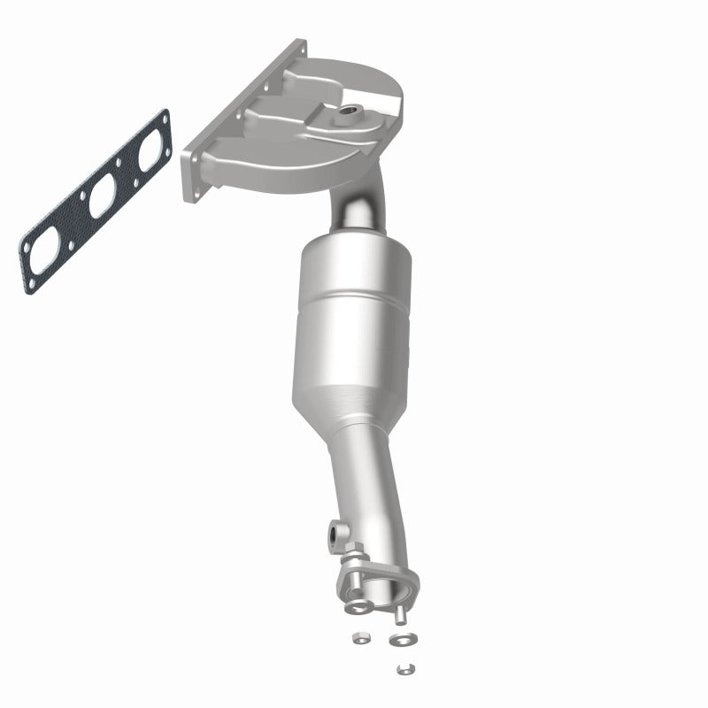 MagnaFlow Direct Fit Catalytic Converter BMW 5 01-03 Rear OEM
