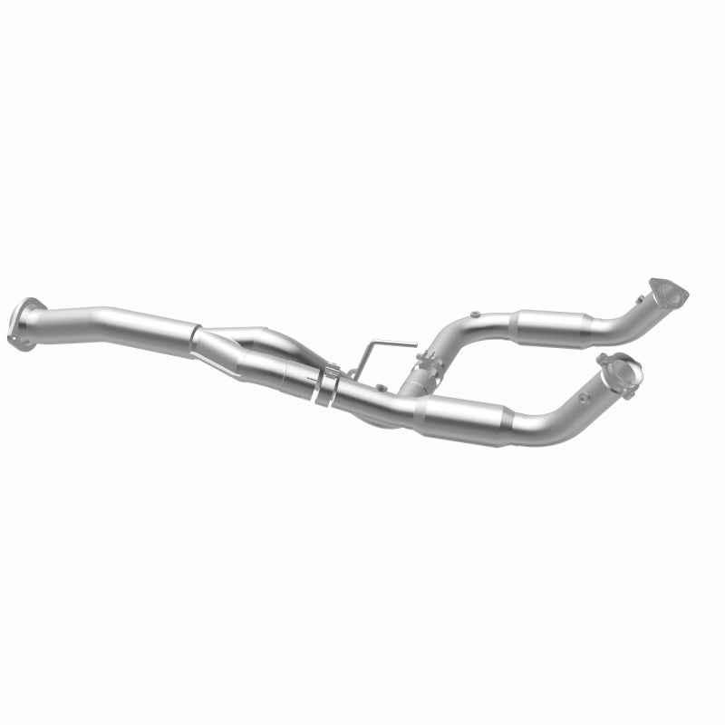 MagnaFlow 11-15 Chevrolet Silverado 2500 HD 6.0L Direct Fit Converter