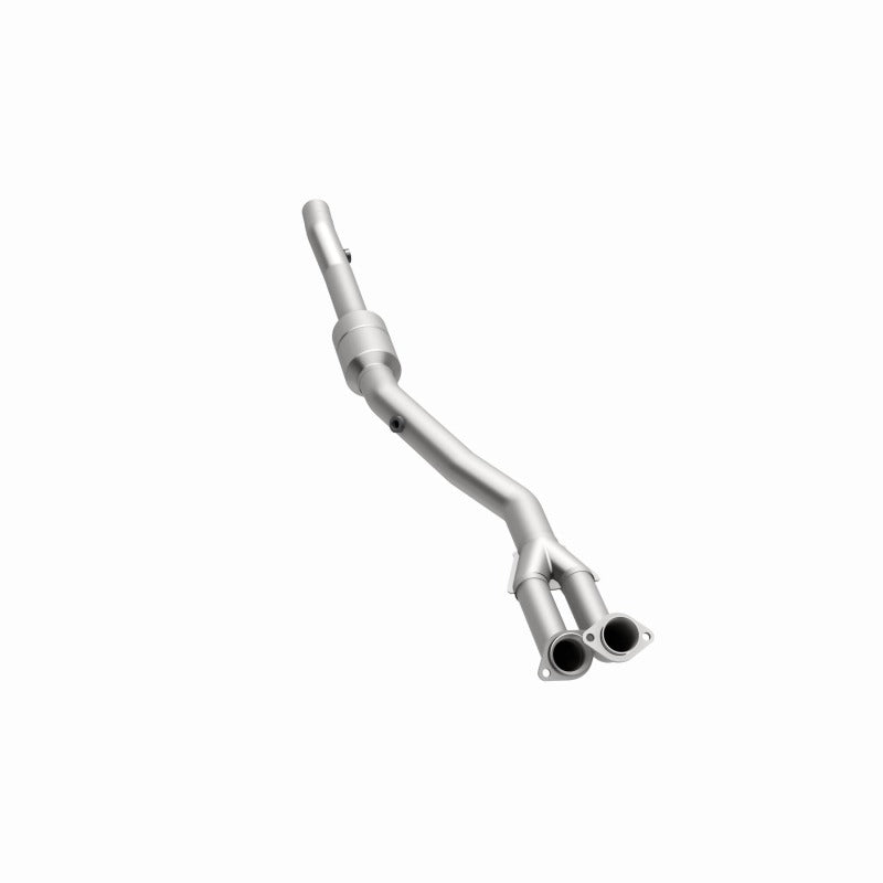MagnaFlow Direct Fit Catalytic Converter 96-97 BMW 840 4.4L Driver Side