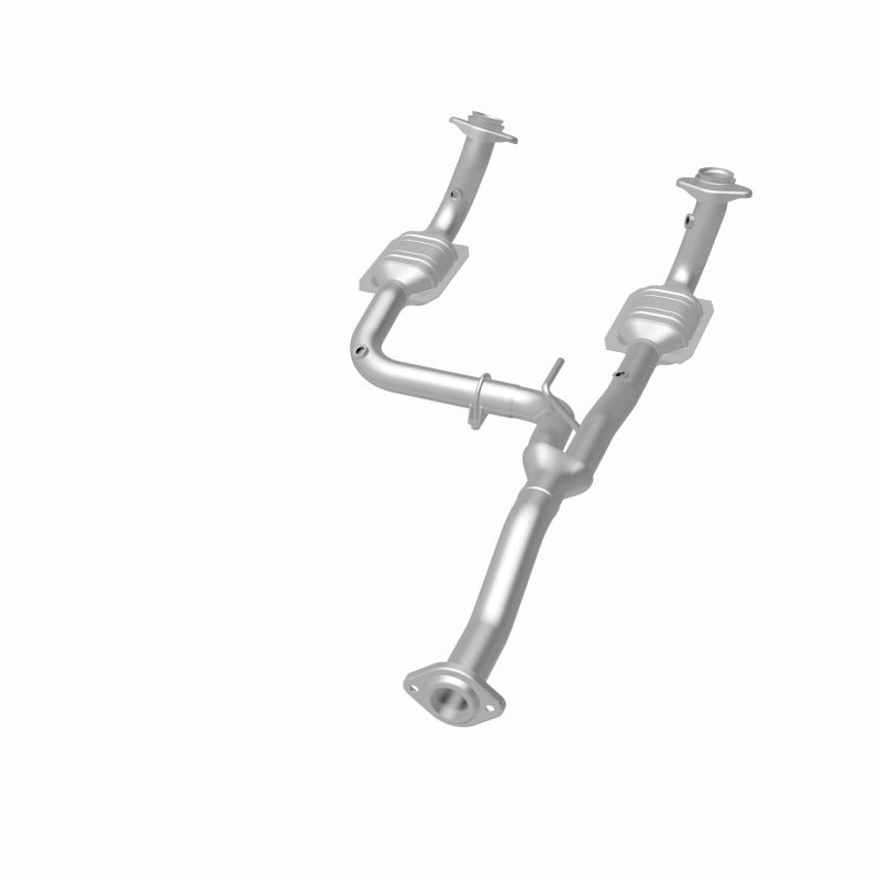 MagnaFlow Direct Fit Catalytic Converter 07 Jeep Liberty 3.7L