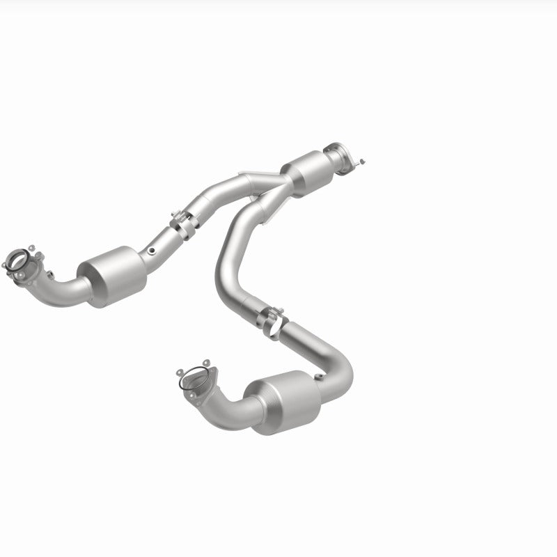 MagnaFlow 12-20 Chevrolet Express 4500 Underbody 6.0L Direct Fit Catalytic Converter