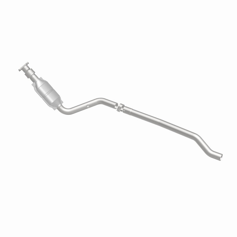 MagnaFlow Direct Fit Catalytic Converter 96-00 Caravan 3.0L