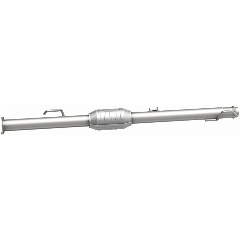 MagnaFlow Direct Fit Catalytic Converter 00-04 Tundra 3.4L Rear