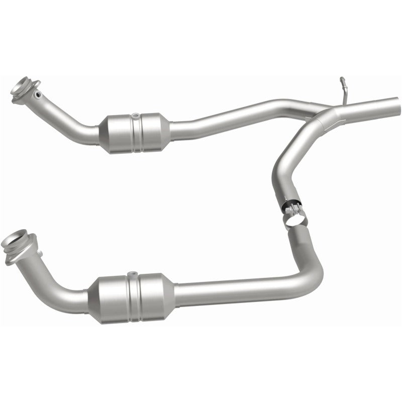 MagnaFlow Direct Fit Catalytic Converter 2009-2014 E-150 4.6 L Underbody