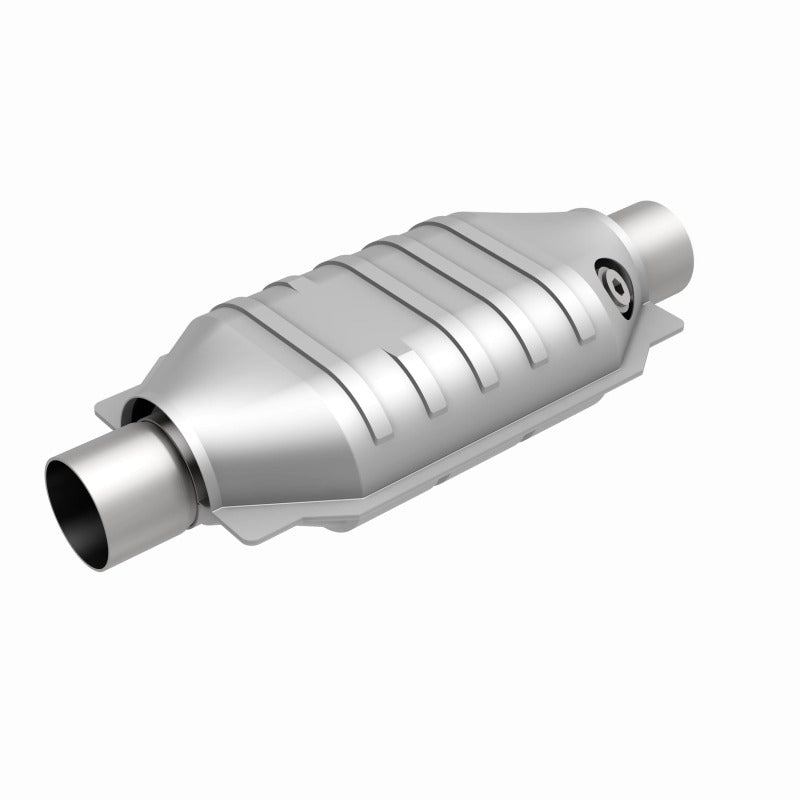 MagnaFlow Universal Catalytic Converter 2 W/O2 Boss