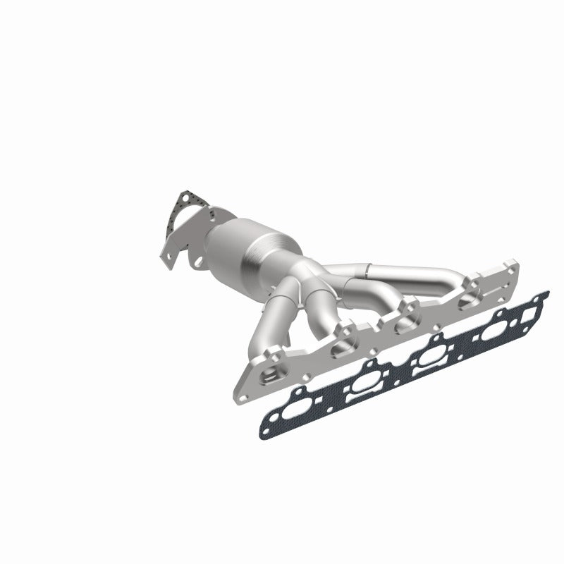 MagnaFlow Direct Fit Catalytic Converter 04-05 Chevrolet Malibu/Classic 2.2L (CA Emissions)