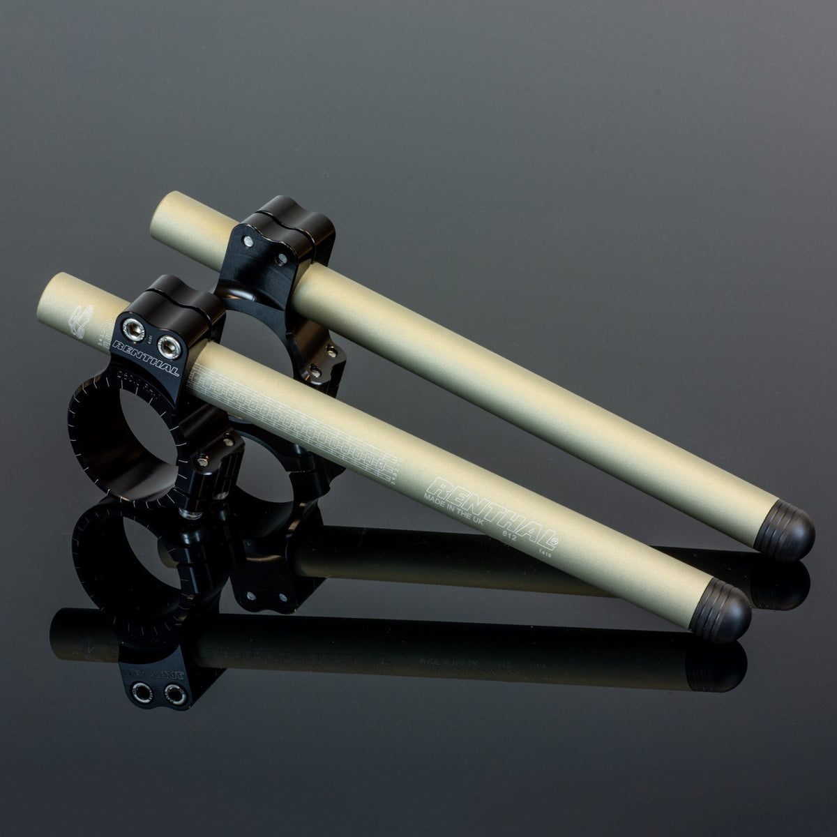 Renthal 94-03 Kawasaki ZX900 52 mm. Clip On Handlebar