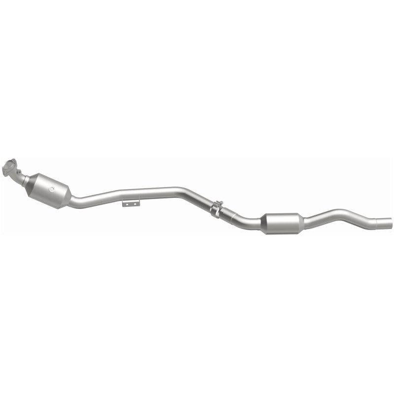 MagnaFlow Direct Fit Catalytic Converter OEM 2007 Mercedes-Benz E350 Underbody - 69.125in Length