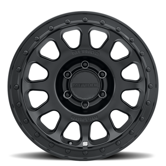 Method MR709 HD Bead Grip 20x 9in / ET12 / 5x5 BP / 71.5mm Bore - Black Wheel