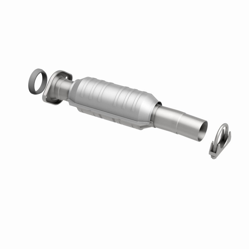 MagnaFlow Direct Fit Catalytic Converter 04 Toyota Sienna 3.3L