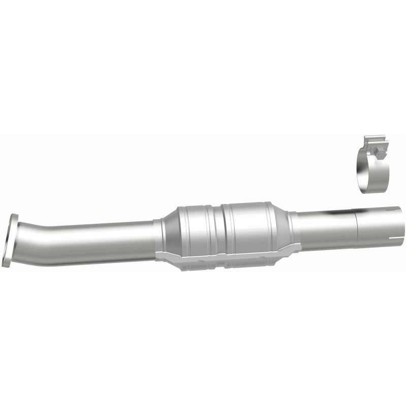 MagnaFlow Direct Fit Catalytic Converter 2010-2012 VENZA 2.7L Underbody