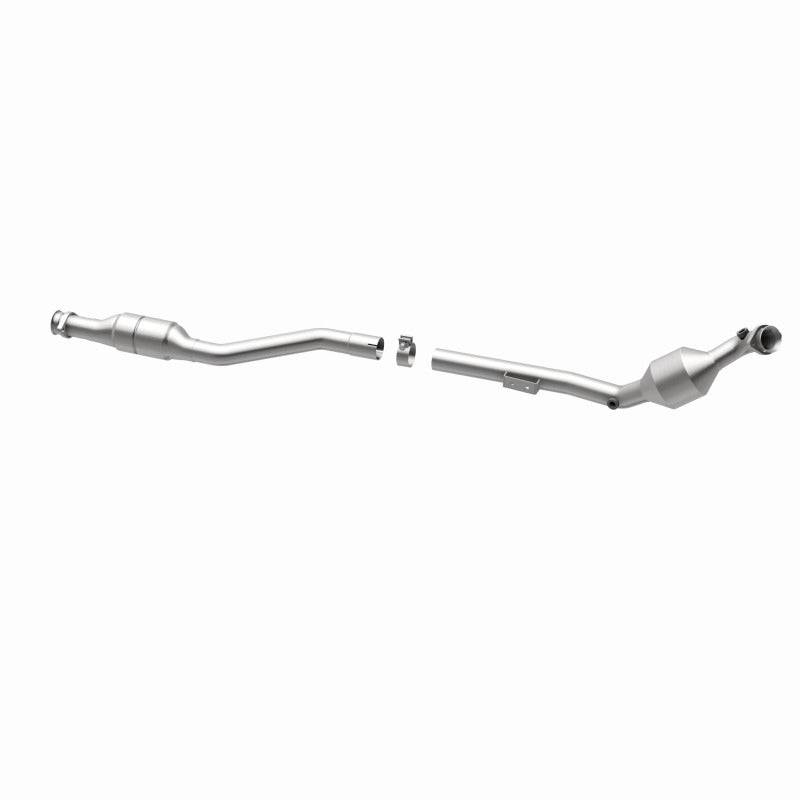 MagnaFlow Direct Fit Catalytic Converter 00-02 Mercedes E430 4.3L