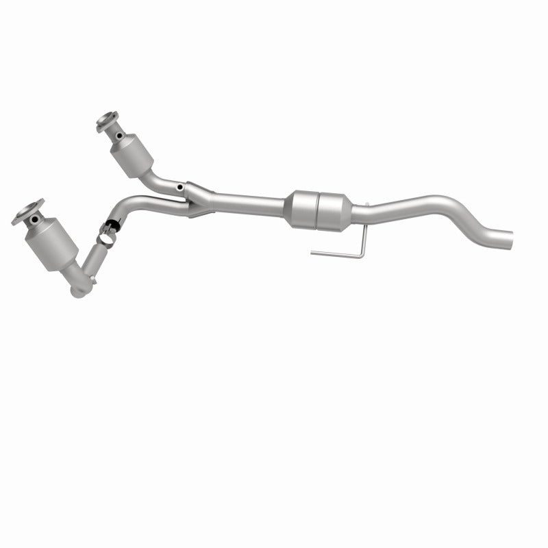MagnaFlow Direct Fit Catalytic Converter 00-03 Dodge Durango 4.7L