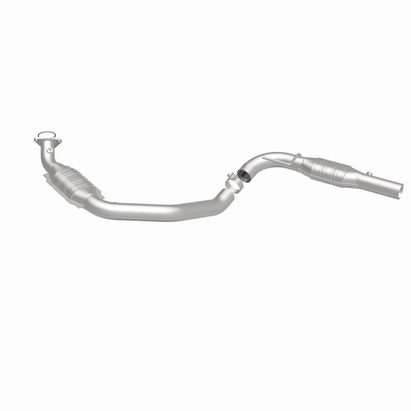 MagnaFlow Direct Fit Catalytic Converter 03-05 Express 2500 4.8L Driver Side