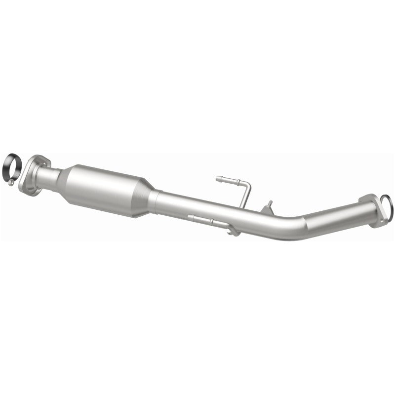 MagnaFlow Direct Fit Catalytic Converter 01-03 Toyota Sienna 3.0L
