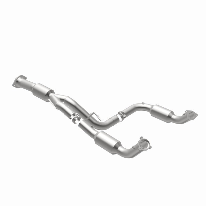 MagnaFlow 12-17 Chevrolet Express 3500 6.0L Direct Fit Converter