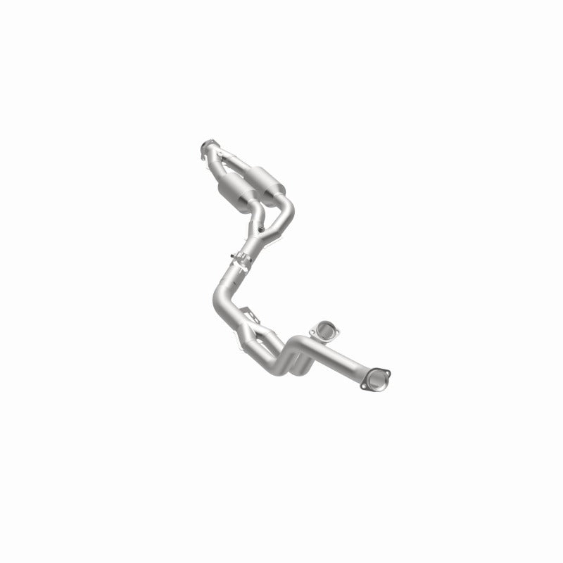 MagnaFlow Direct Fit Catalytic Converter 94-97 Mercedes C280 2.8L