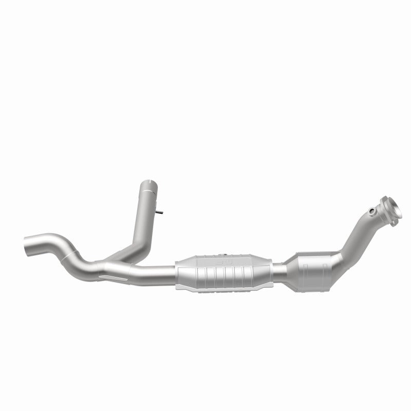 MagnaFlow Direct Fit Catalytic Converter 99-00 Ford Exped 4.6L