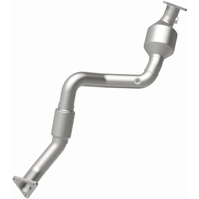 MagnaFlow Direct Fit Catalytic Converter 07 VW Touareg 3.6L Front close