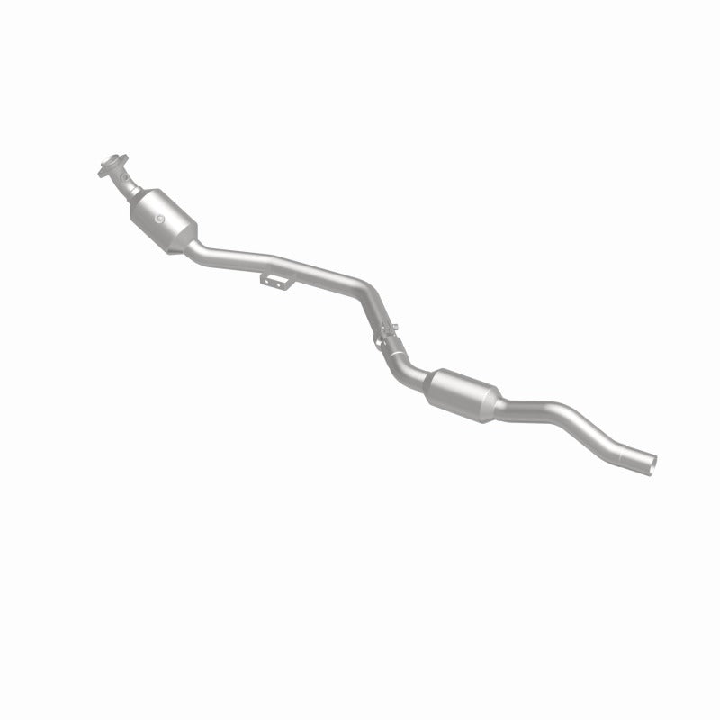 MagnaFlow Direct Fit Catalytic Converter 07-09 Mercedes E350 3.5L