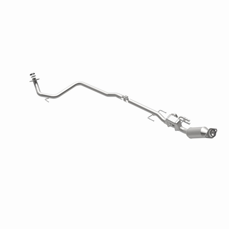 MagnaFlow Direct Fit Catalytic Converter 14-19 Toyota Prius C Base Underbody 1.5L