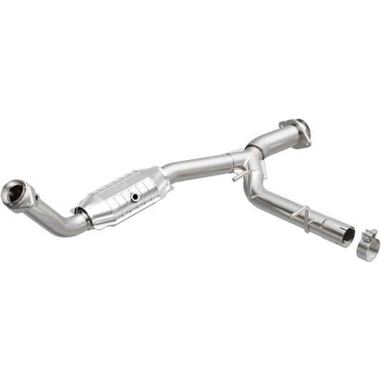 MagnaFlow Direct Fit Catalytic Converter 03-05 Ford Expedition/05-06 Lincoln Navigator 5.4L P/S