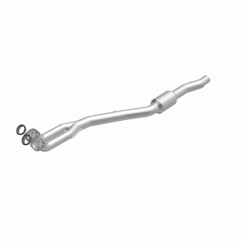 MagnaFlow Direct Fit Catalytic Converter OEM 96-98 BMW 740iL 4.4L