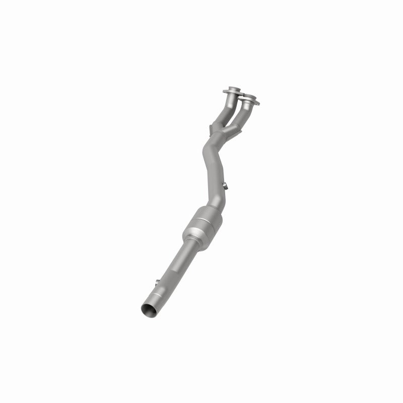 MagnaFlow Direct Fit Catalytic Converter 96-97 BMW 840 4.4L Driver Side