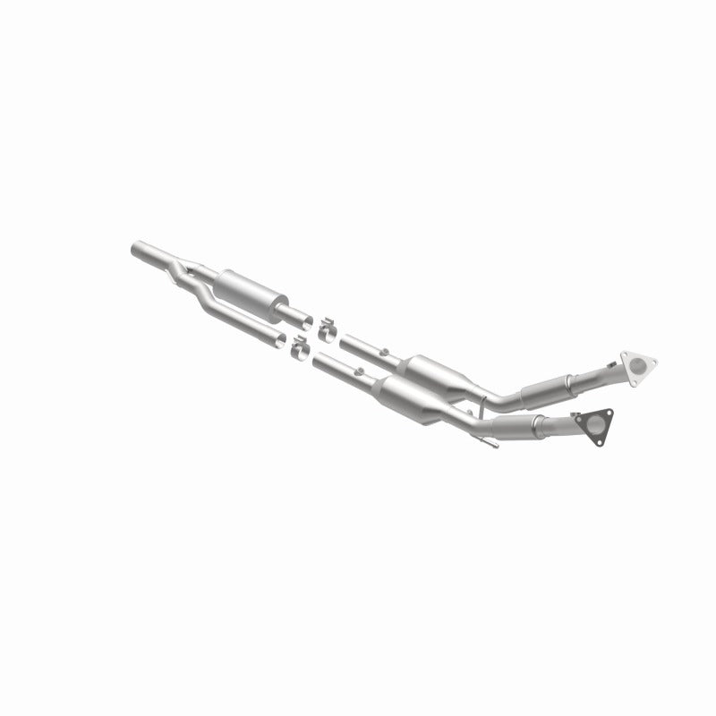 MagnaFlow Direct Fit Catalytic Converter 06- Audi A3 Quattro 3.2L