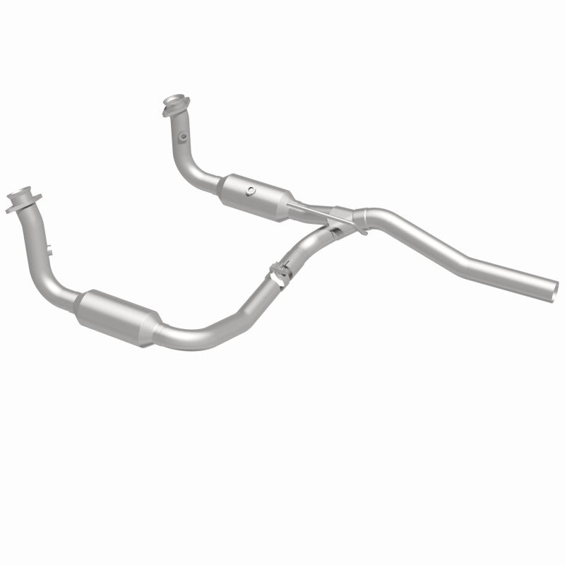MagnaFlow Direct Fit Catalytic Converter 2009-2012 Dodge Nitro 3.7L Underbody