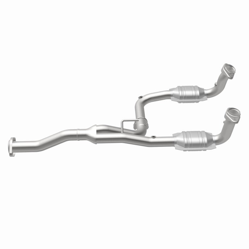 MagnaFlow Direct Fit Catalytic Converter 07 Jeep Liberty 3.7L