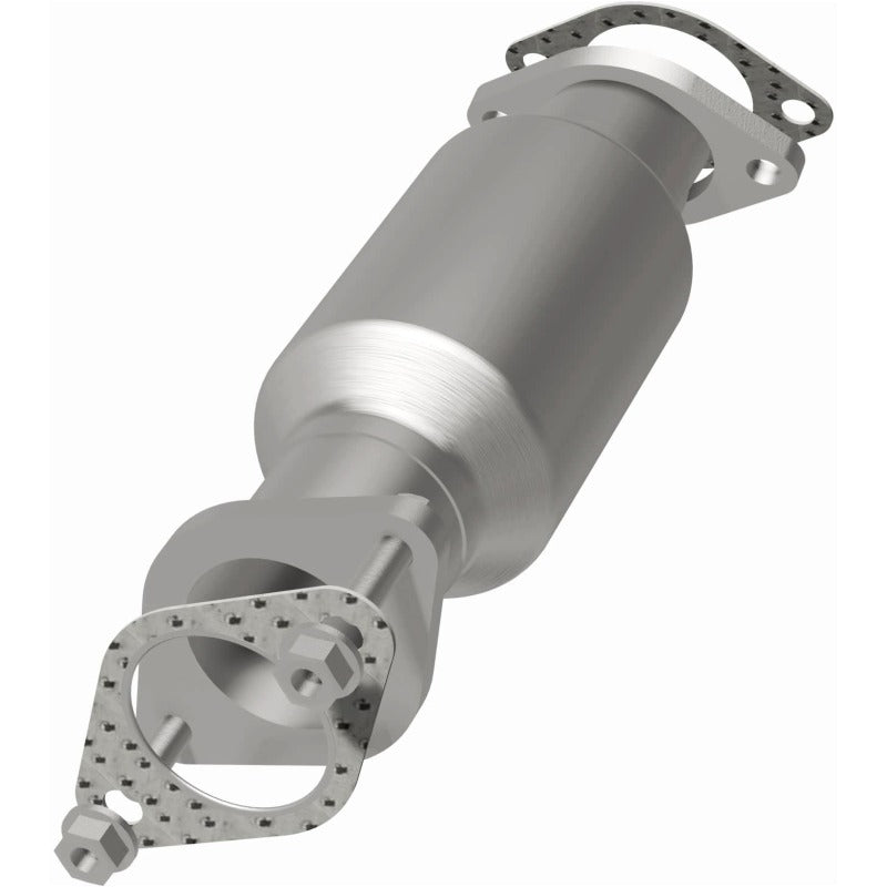 MagnaFlow Direct Fit Catalytic Converter 2011 Kia Sorento 3.5 Underbody