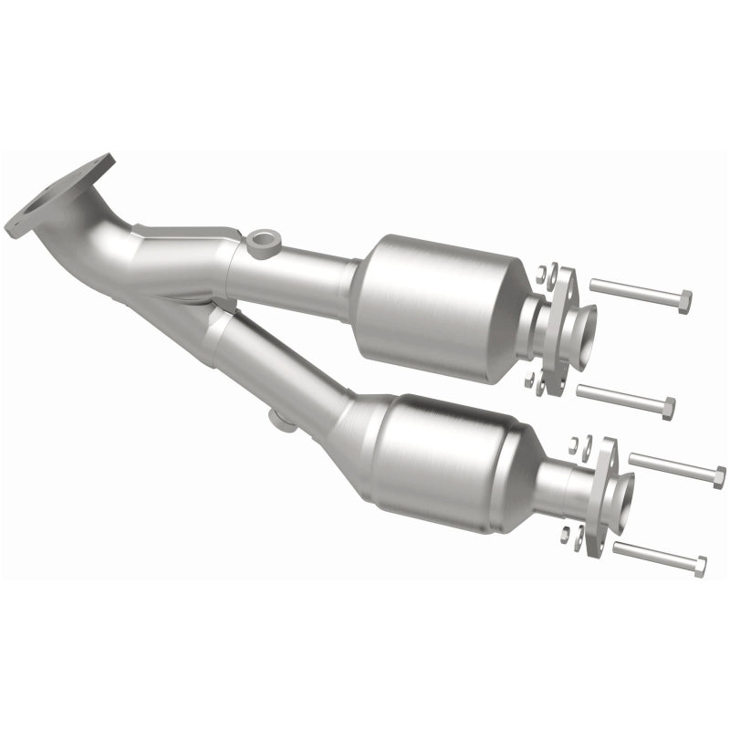 MagnaFlow Direct Fit Catalytic Converter 00-01 Cherokee 4L Front