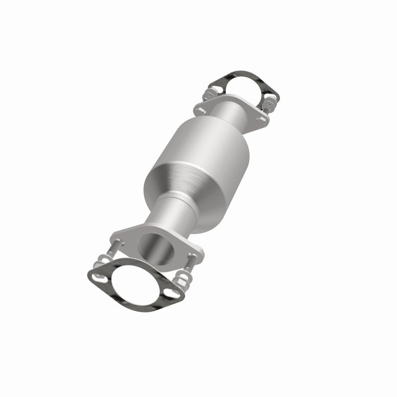MagnaFlow Direct Fit Catalytic Converter 03-06 Kia Sorento 3.5L rear