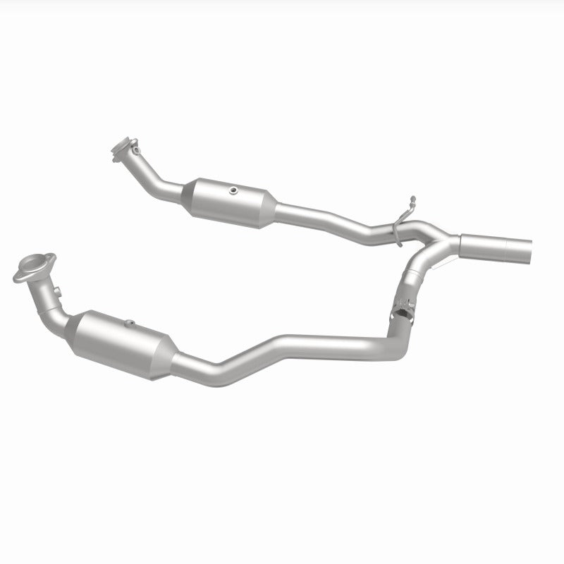 MagnaFlow 17-18 Ford E-350 6.8L Direct Fit Converter