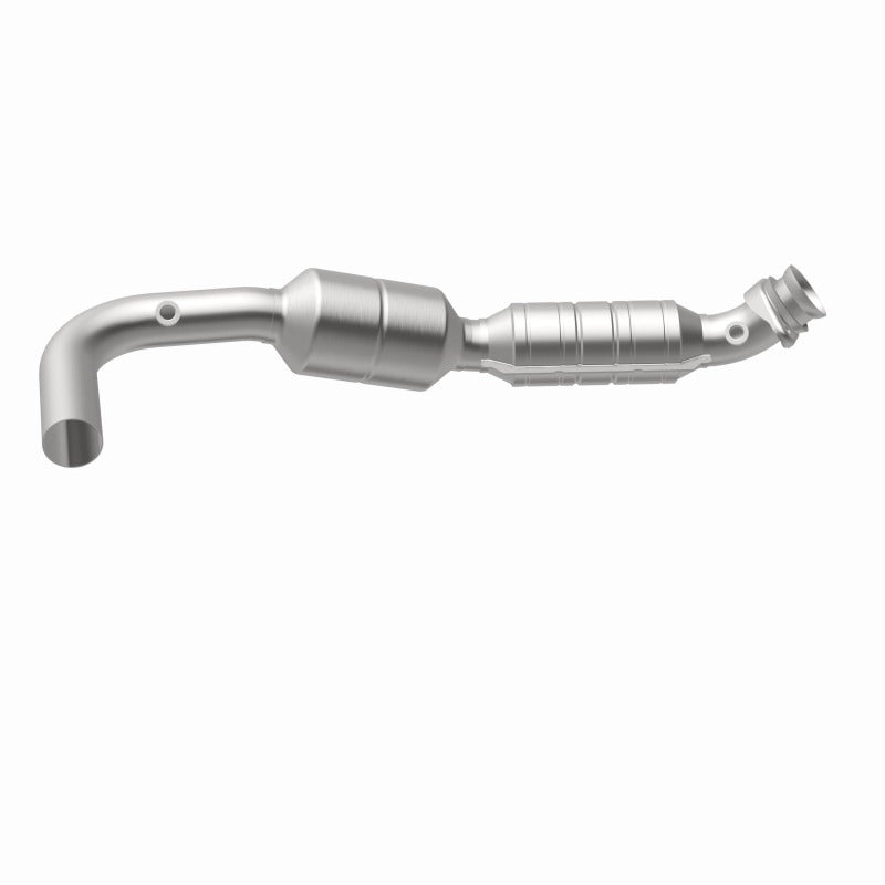 MagnaFlow Direct Fit Catalytic Converter 05-07 Ford E150 4.6L Driver Side
