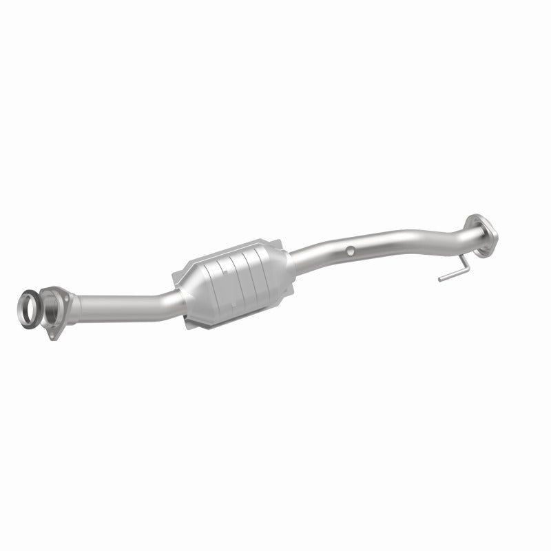 MagnaFlow Direct Fit Catalytic Converter 02-05 Trailblazer 4.2L OEM